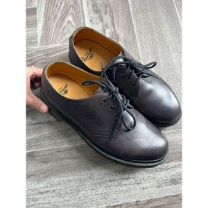 📍GONE📍Dr. Martens Airwair #1461 shoes size 7